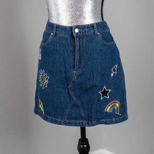 NWOT Divided applique mini - sz 12